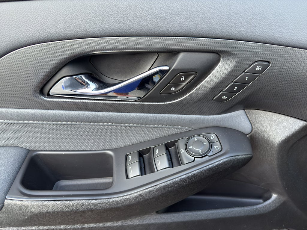 2021 Chevrolet Traverse Premier