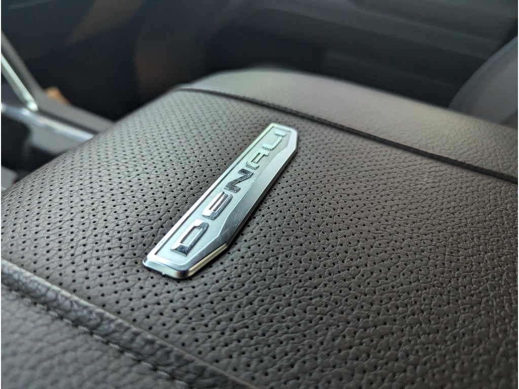 2024 GMC Sierra 2500 HD Denali