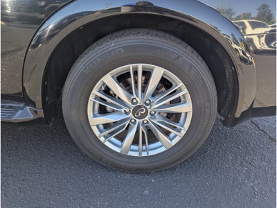 2019 INFINITI QX80 LUXE