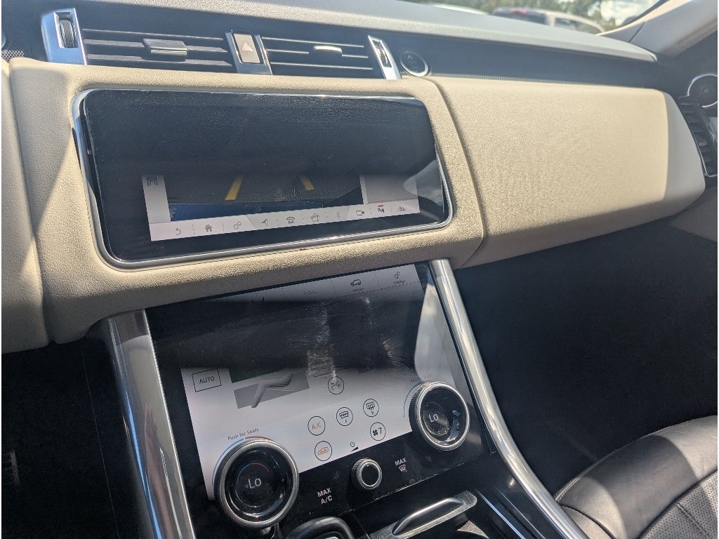 2022 Land Rover Range Rover Sport HSE Silver Edition