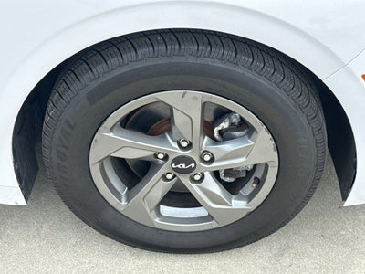 2023 Kia K5 LXS