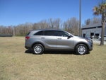 2017 Kia Sorento L