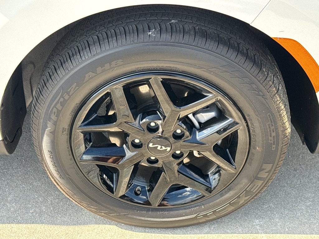2025 Kia Soul Base