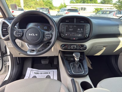2024 Kia Soul LX