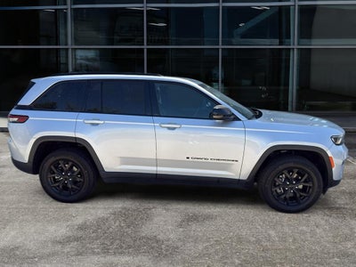 2024 Jeep Grand Cherokee Altitude