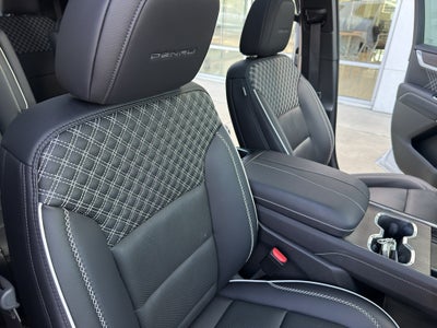 2025 GMC Acadia FWD Denali