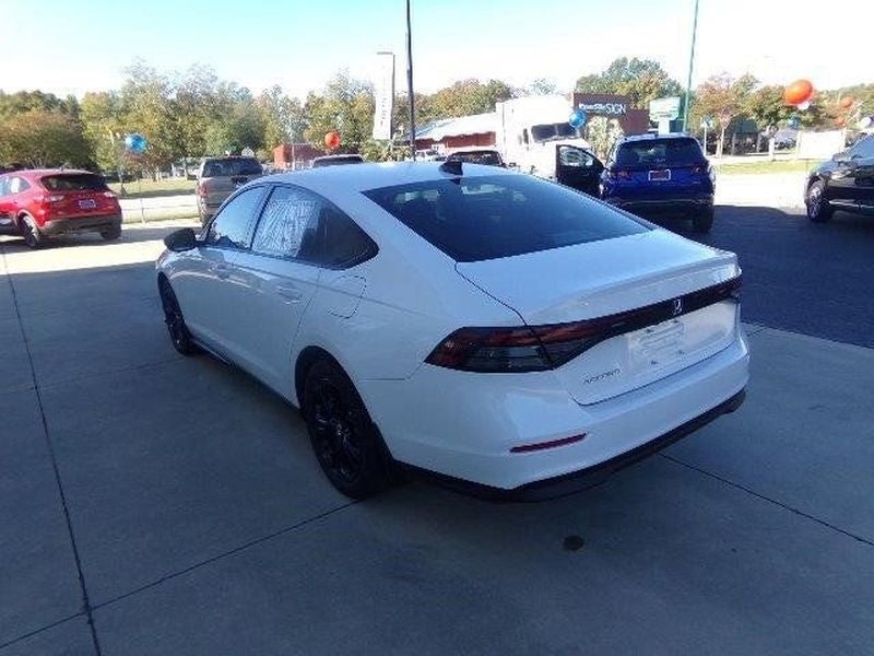 2025 Honda Accord Sedan 1.5T SE
