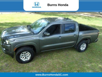 2024 Nissan Frontier SV