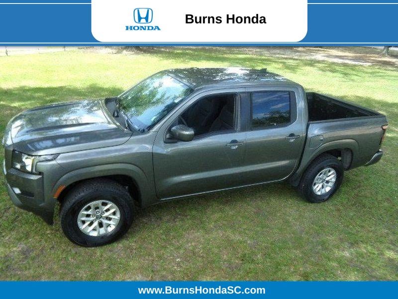 2024 Nissan Frontier SV