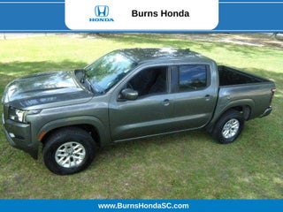 2024 Nissan Frontier SV