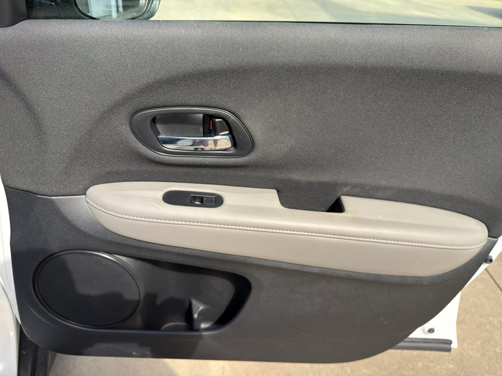 2021 Honda HR-V 2WD LX