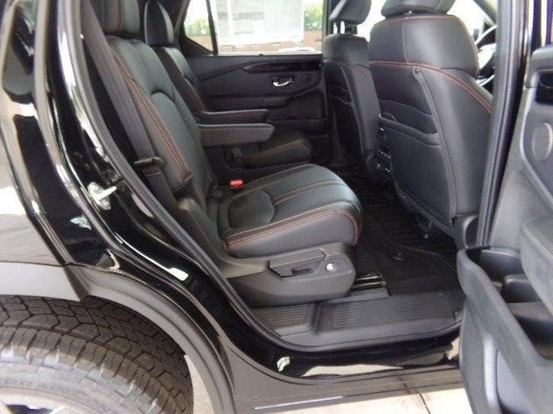 2025 Honda Pilot AWD TRAILSPORT