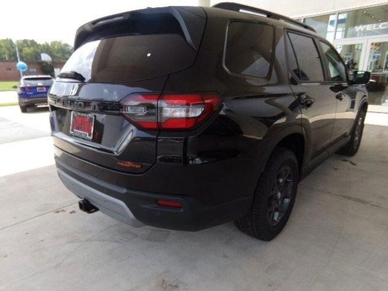 2025 Honda Pilot AWD TRAILSPORT