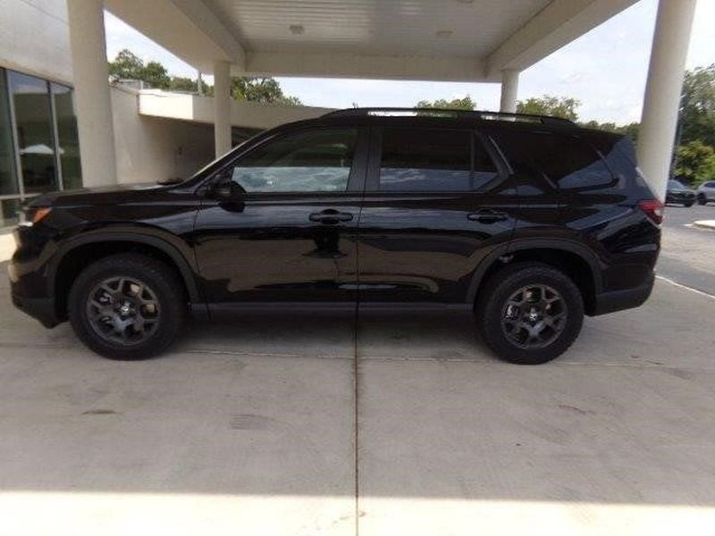 2025 Honda Pilot AWD TRAILSPORT