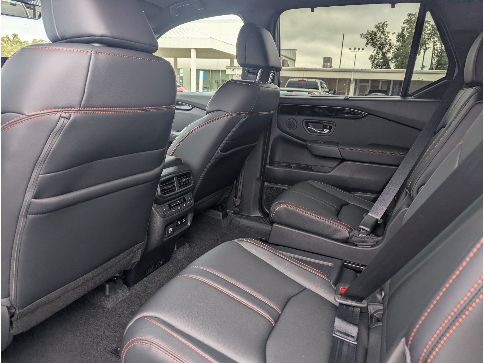 2026 Honda Pilot AWD TrailSport