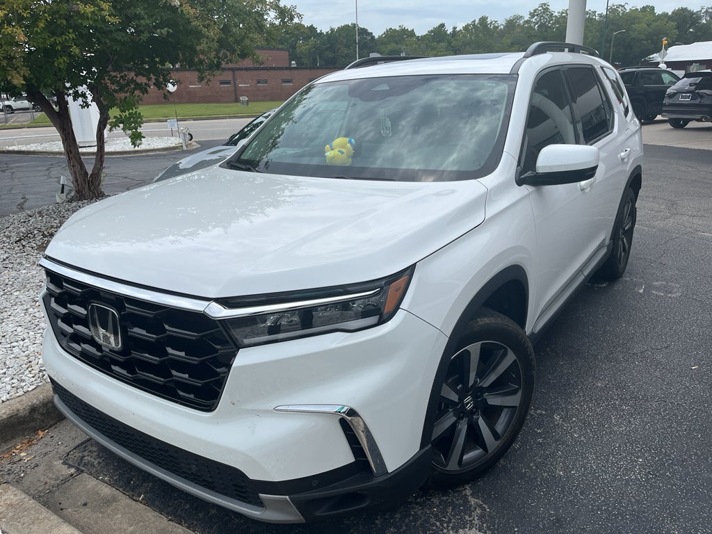 2024 Honda Pilot Touring