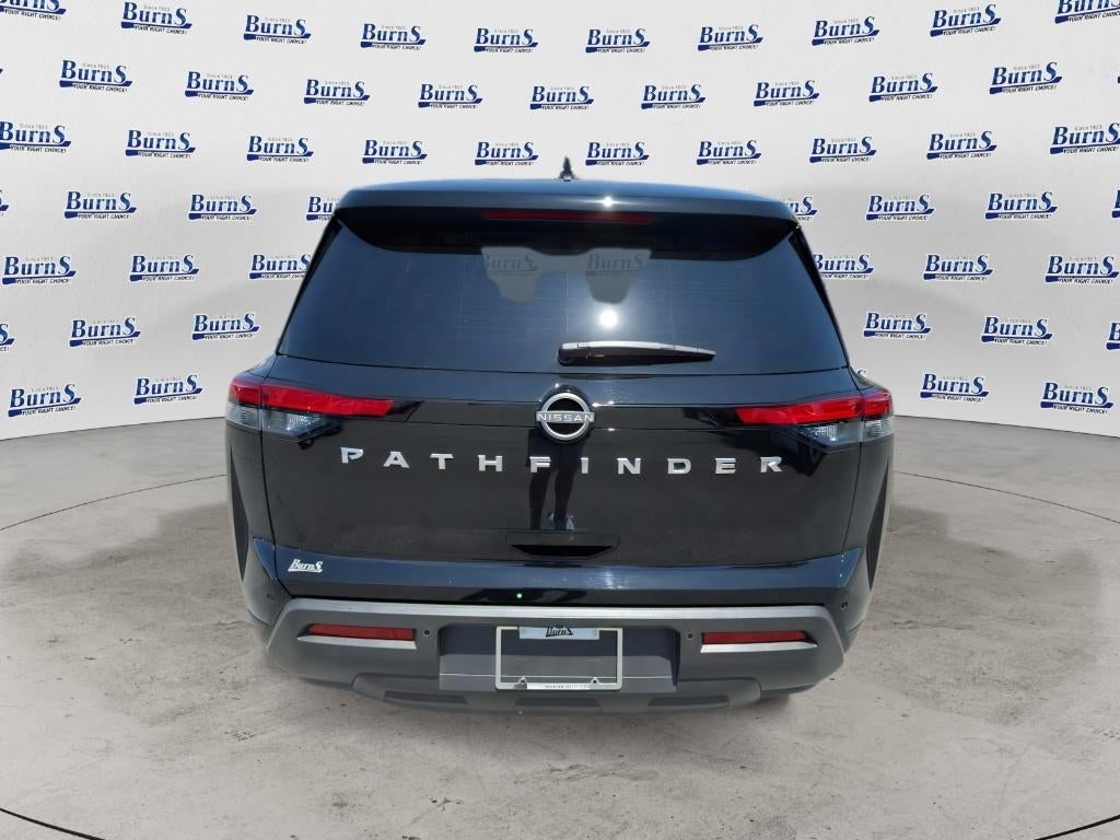 2025 Nissan Pathfinder S