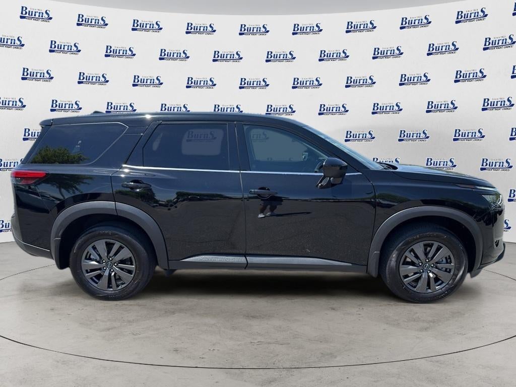 2025 Nissan Pathfinder S