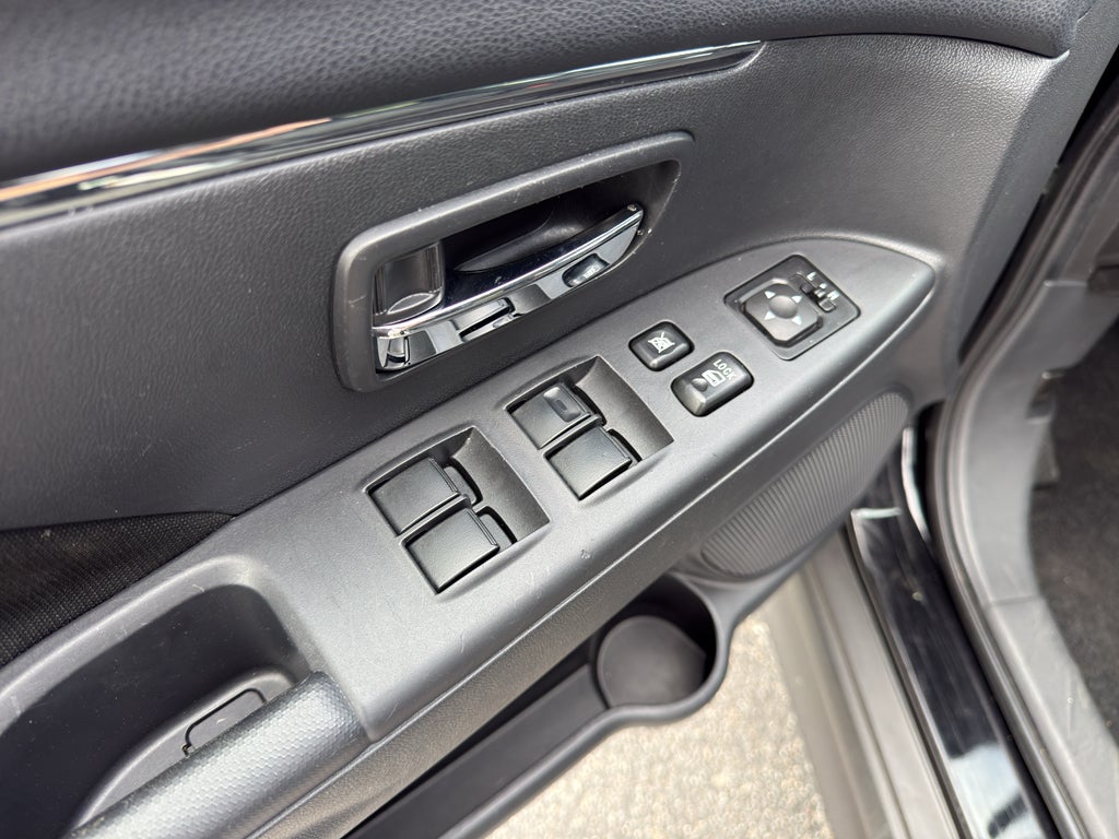 2025 Mitsubishi Outlander Sport S