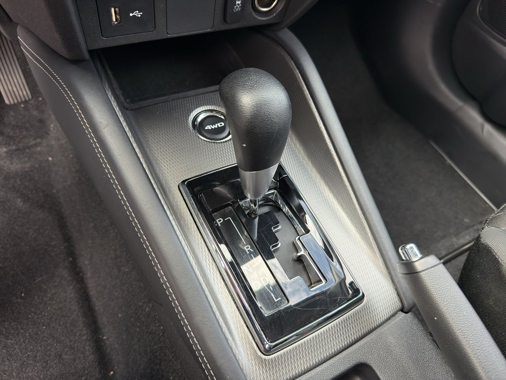 2025 Mitsubishi Outlander Sport S