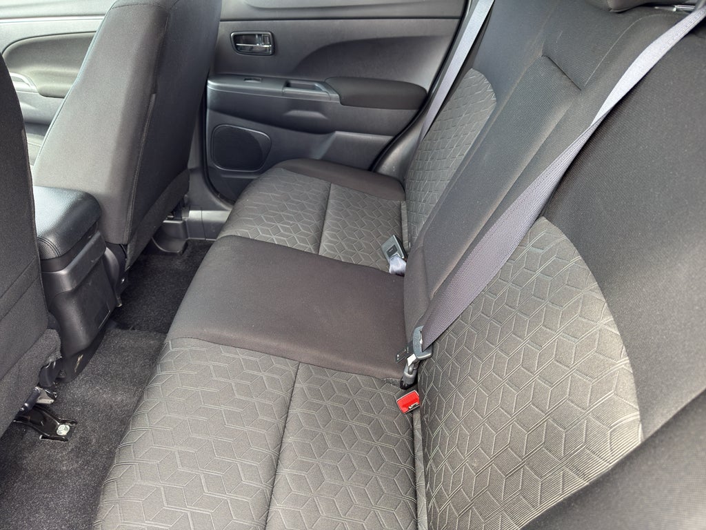 2025 Mitsubishi Outlander Sport S