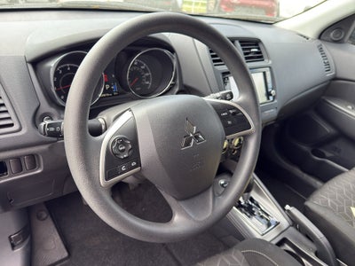 2025 Mitsubishi Outlander Sport S