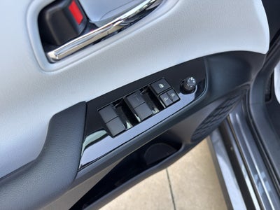 2022 Toyota Prius LE