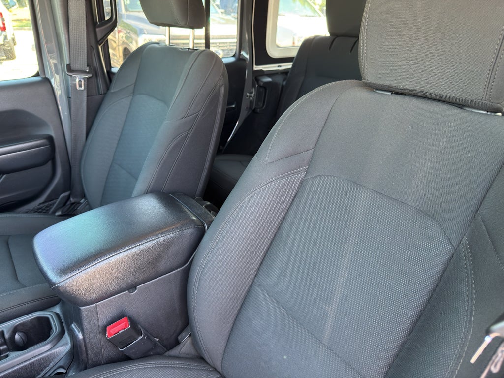 2020 Jeep Wrangler Sport Altitude
