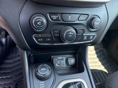 2018 Jeep Cherokee Latitude