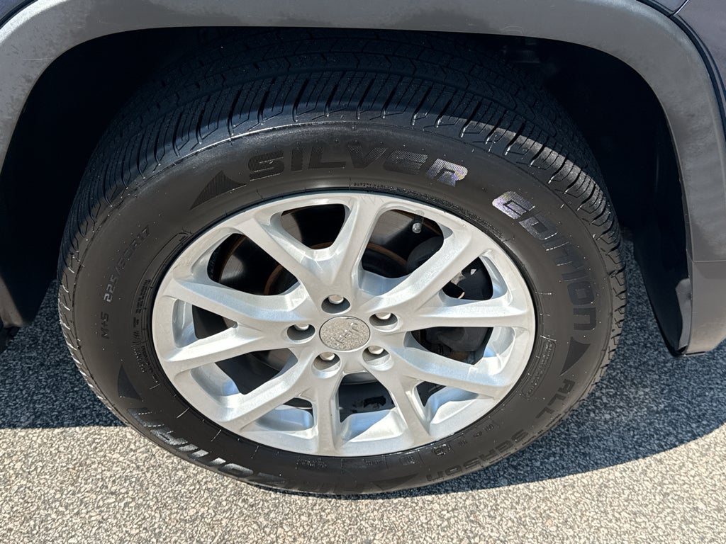 2018 Jeep Cherokee Latitude