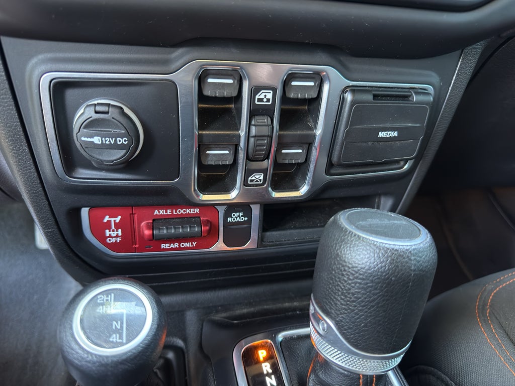 2023 Jeep Gladiator Mojave