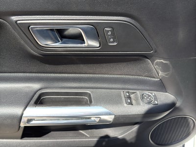 2020 Ford Mustang Base