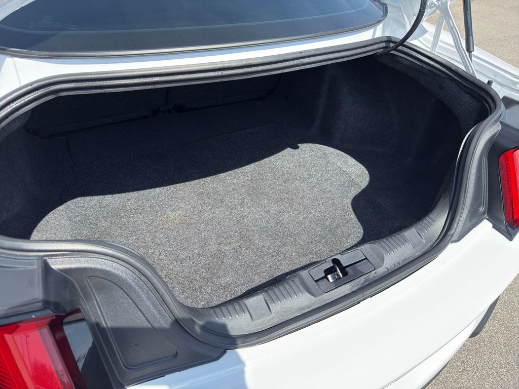 2020 Ford Mustang Base