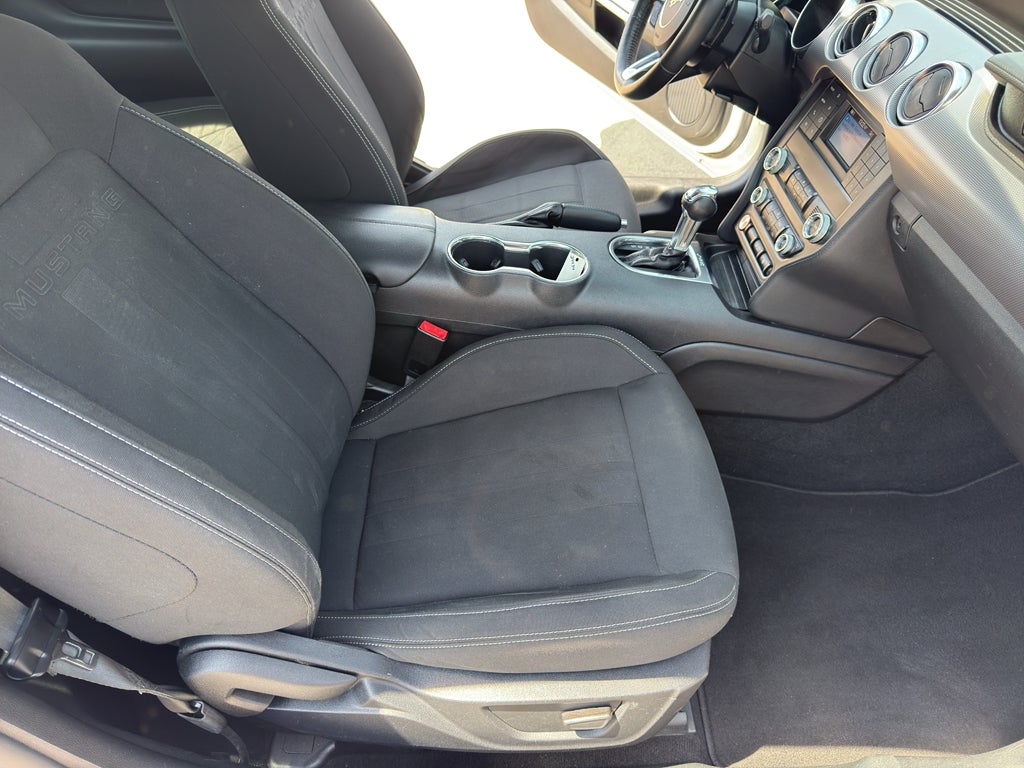 2020 Ford Mustang Base