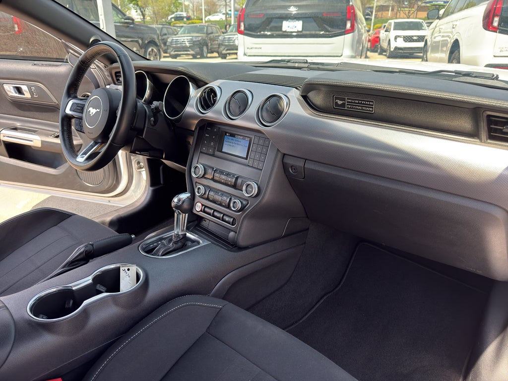 2020 Ford Mustang Base