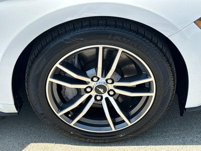 2020 Ford Mustang Base