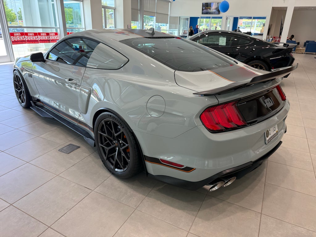 2021 Ford Mustang Mach 1