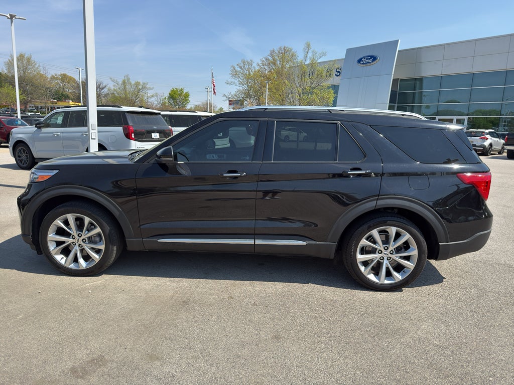 2023 Ford Explorer Platinum