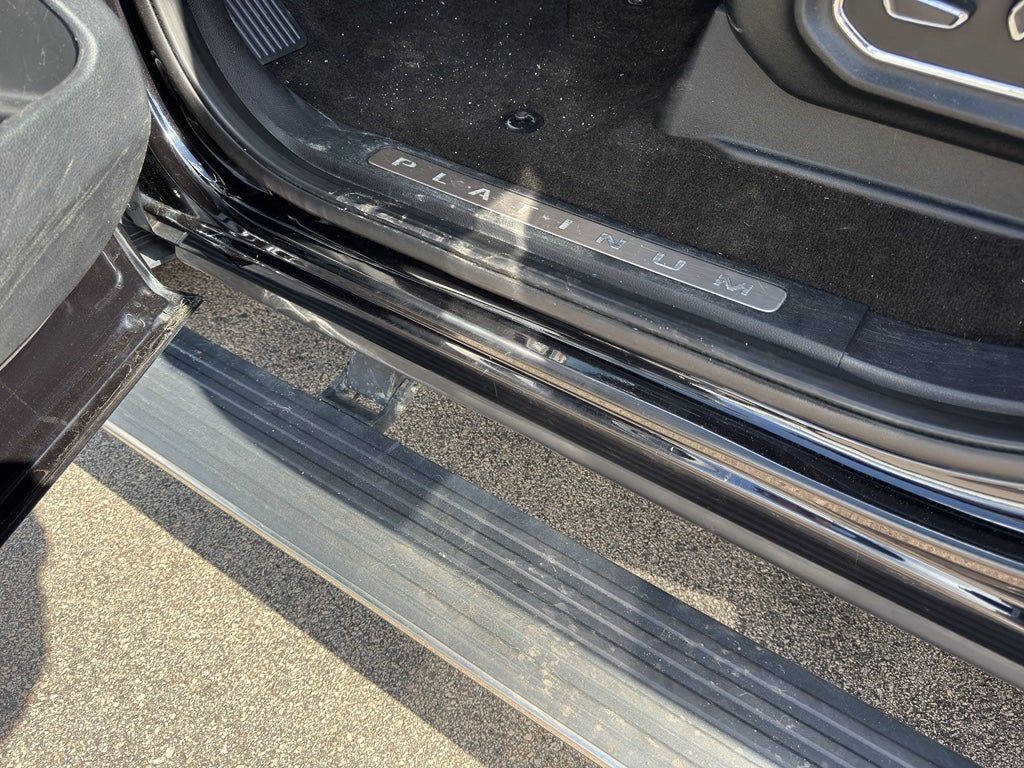 2020 Ford Expedition Platinum