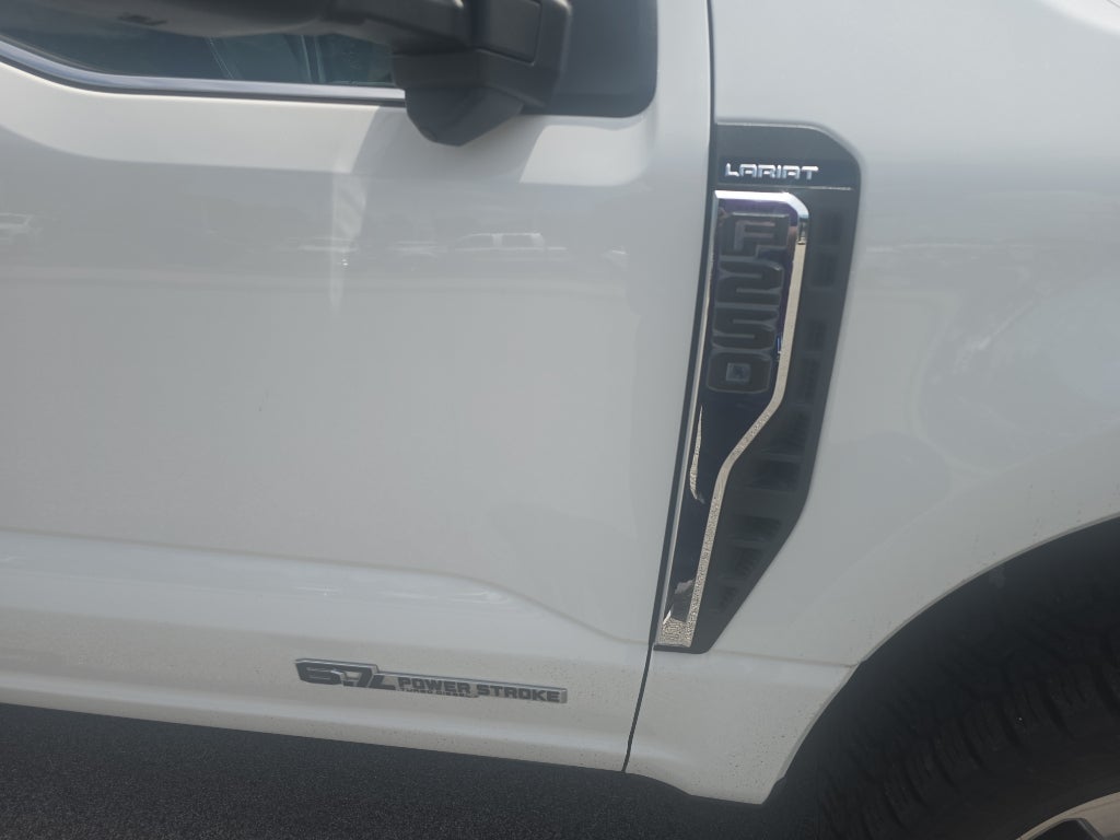 2023 Ford F-250 LARIAT