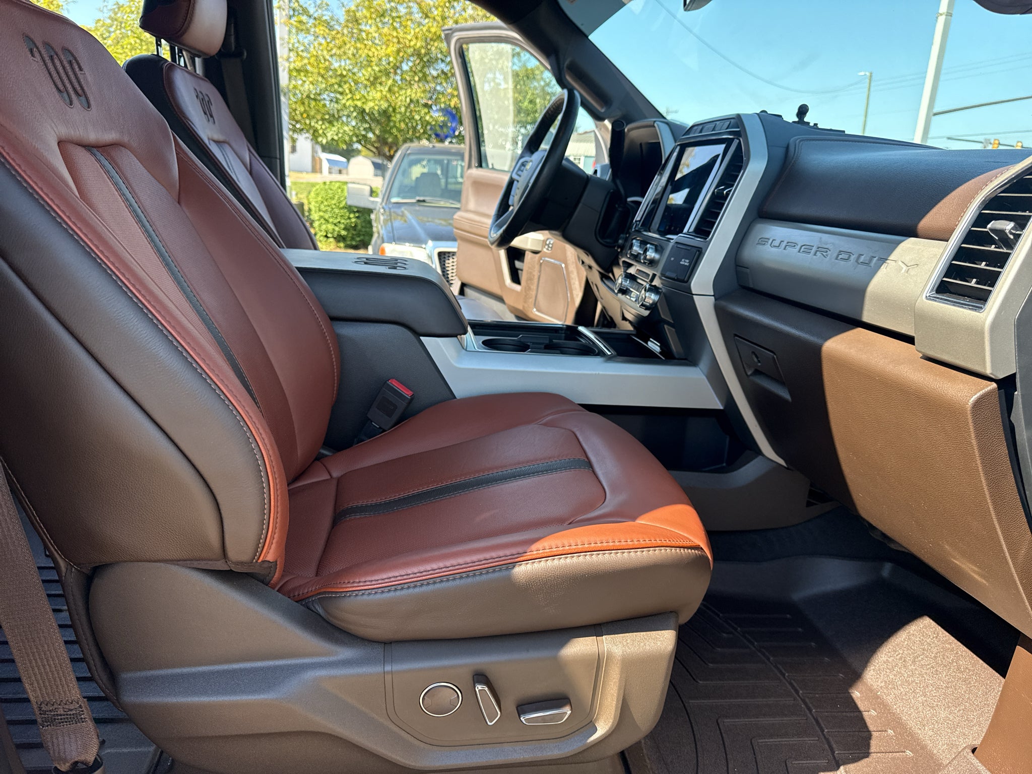 2022 Ford F-350 Base
