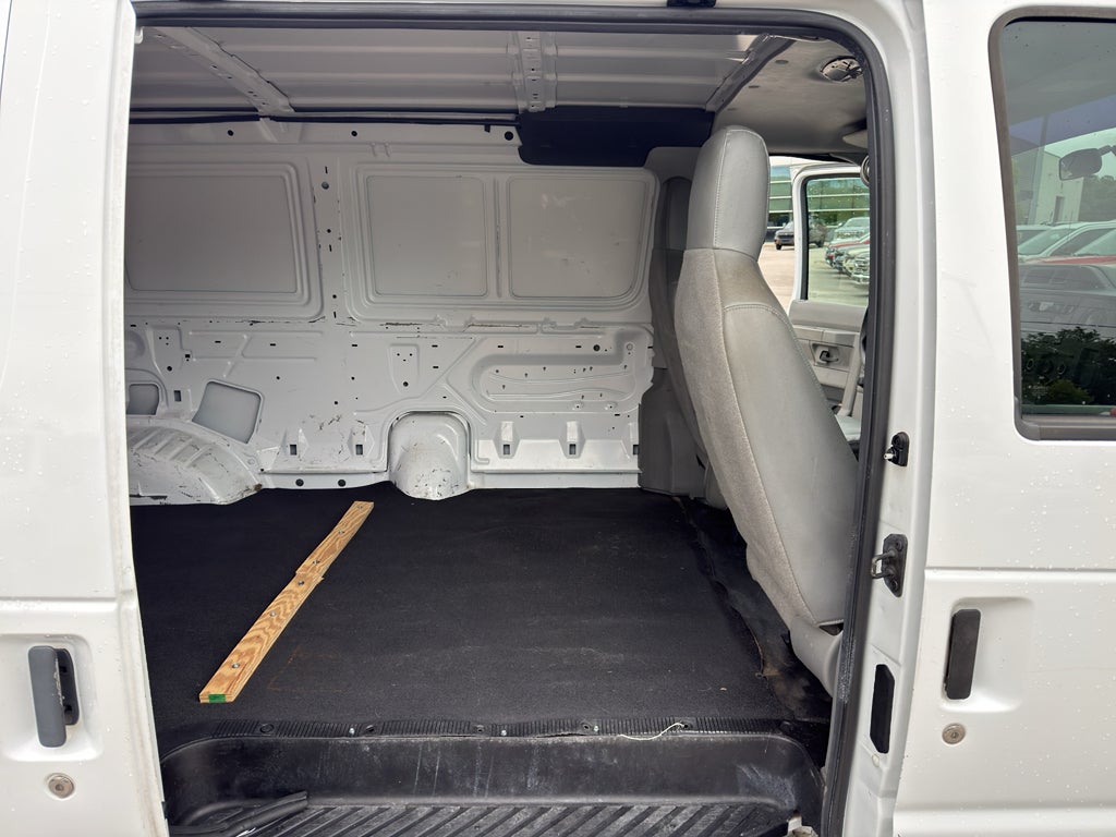 2010 Ford Econoline Commercial