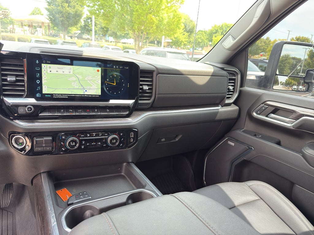 2024 Chevrolet Silverado LTZ
