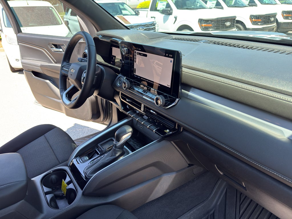 2024 Chevrolet Colorado 2WD LT