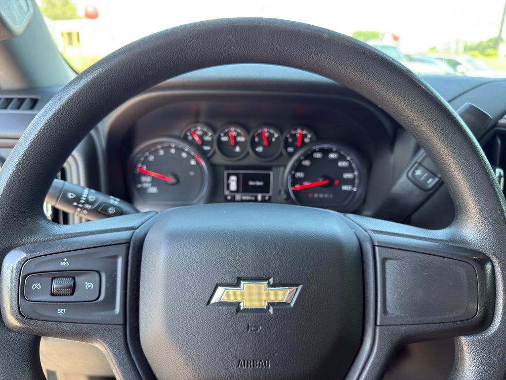 2021 Chevrolet Silverado Custom