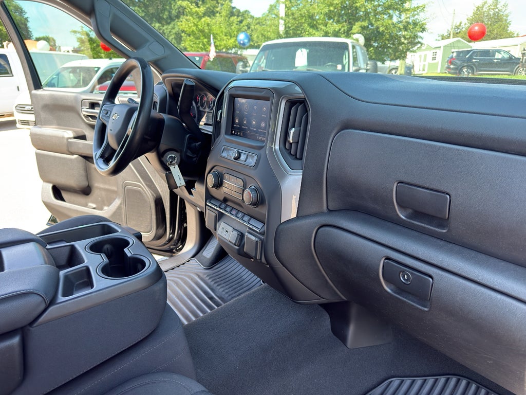2021 Chevrolet Silverado Custom
