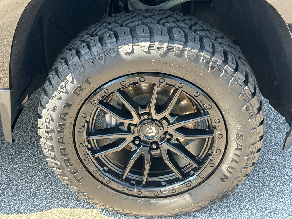 2021 Chevrolet Silverado Custom