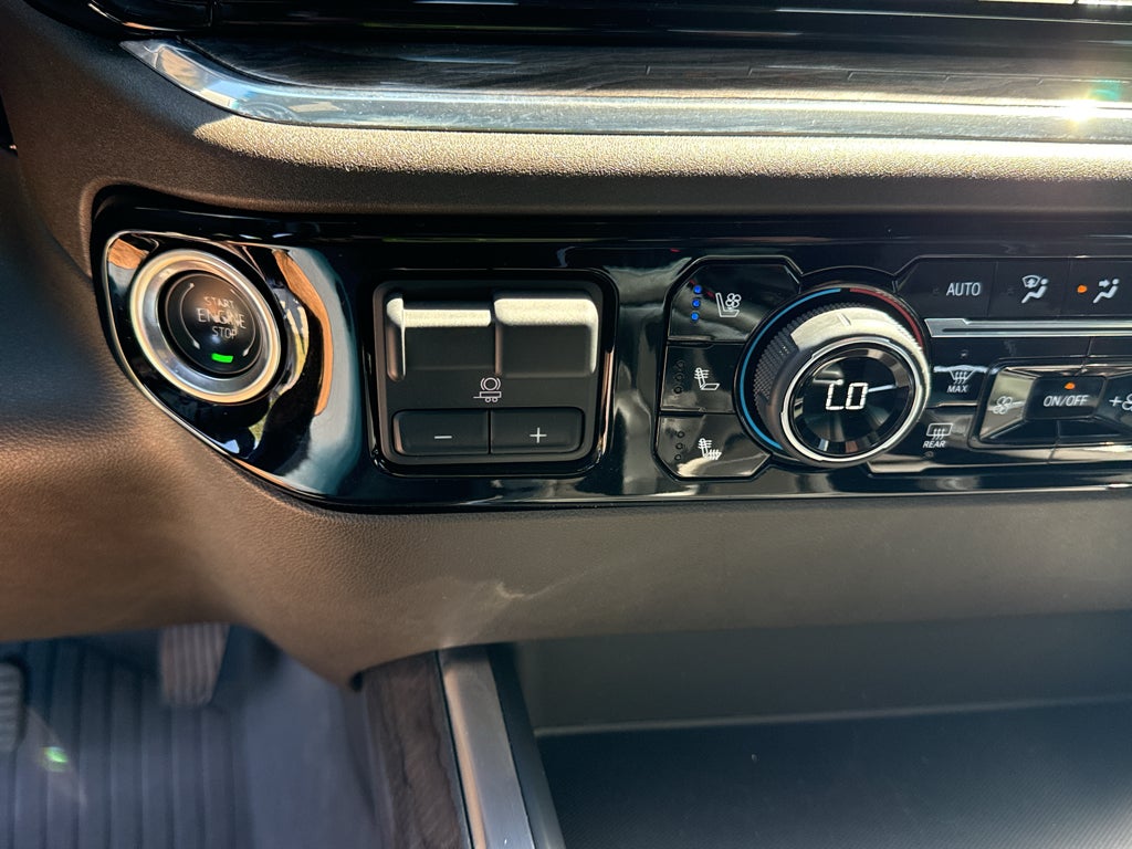 2024 Chevrolet Silverado LTZ