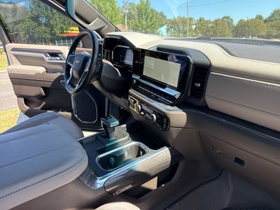 2024 Chevrolet Silverado LTZ