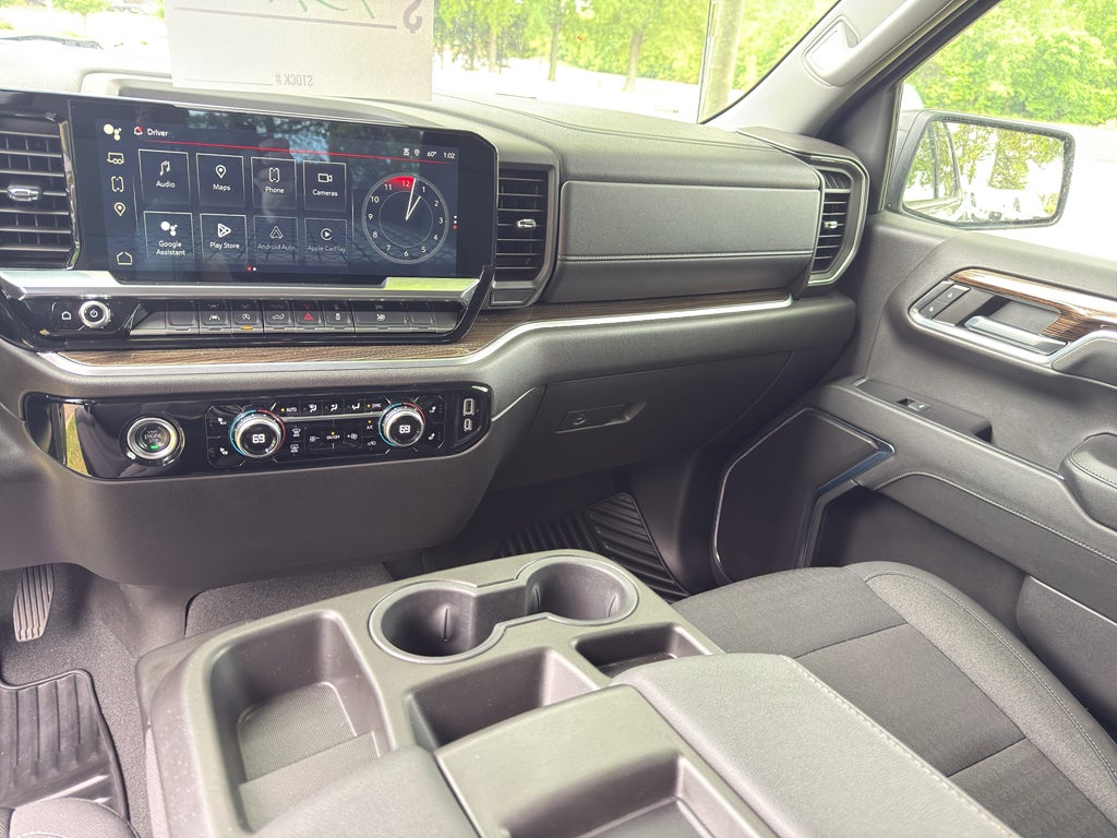 2024 GMC Sierra Elevation